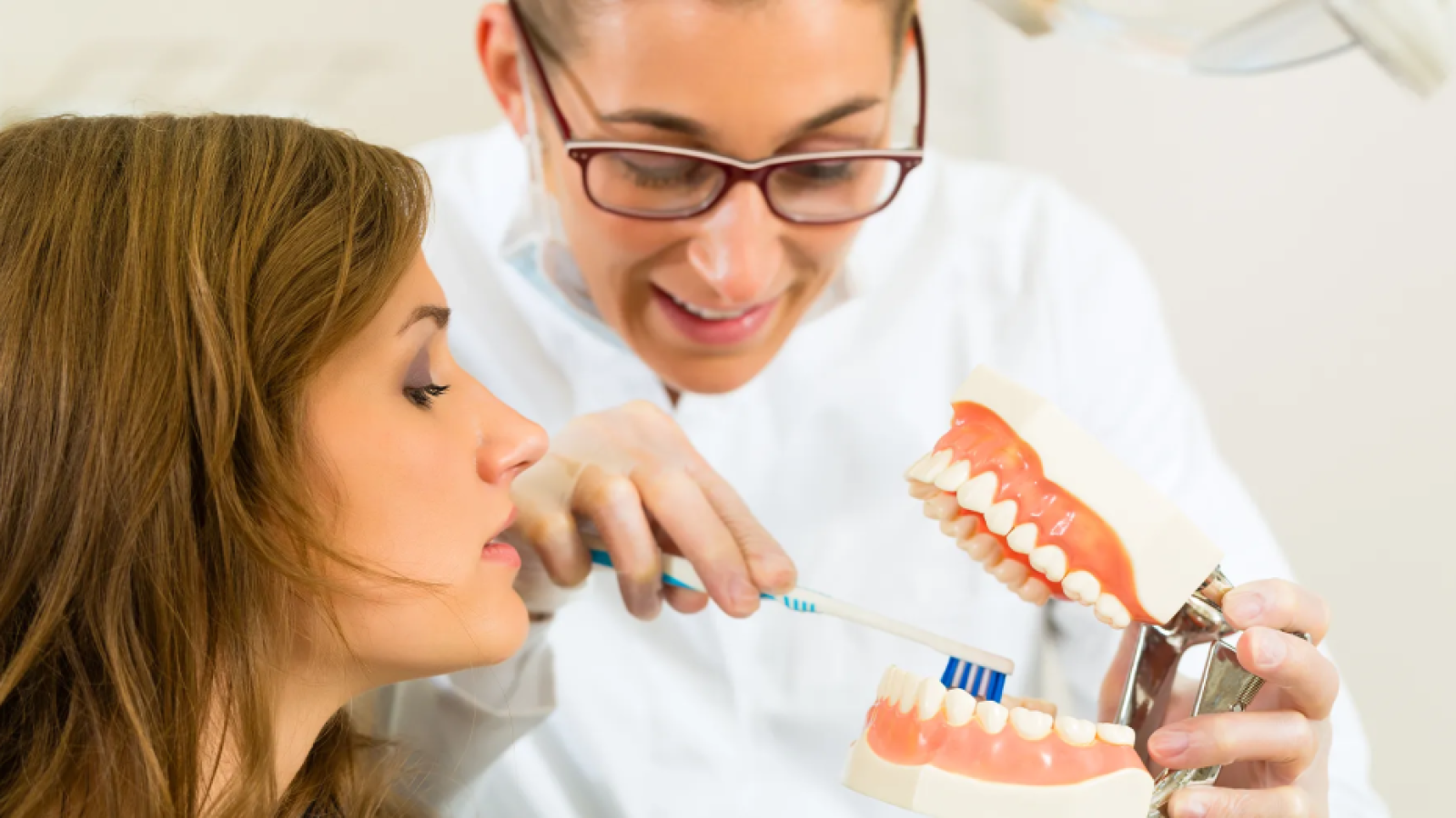 Dental Implants Clean And Hygienic